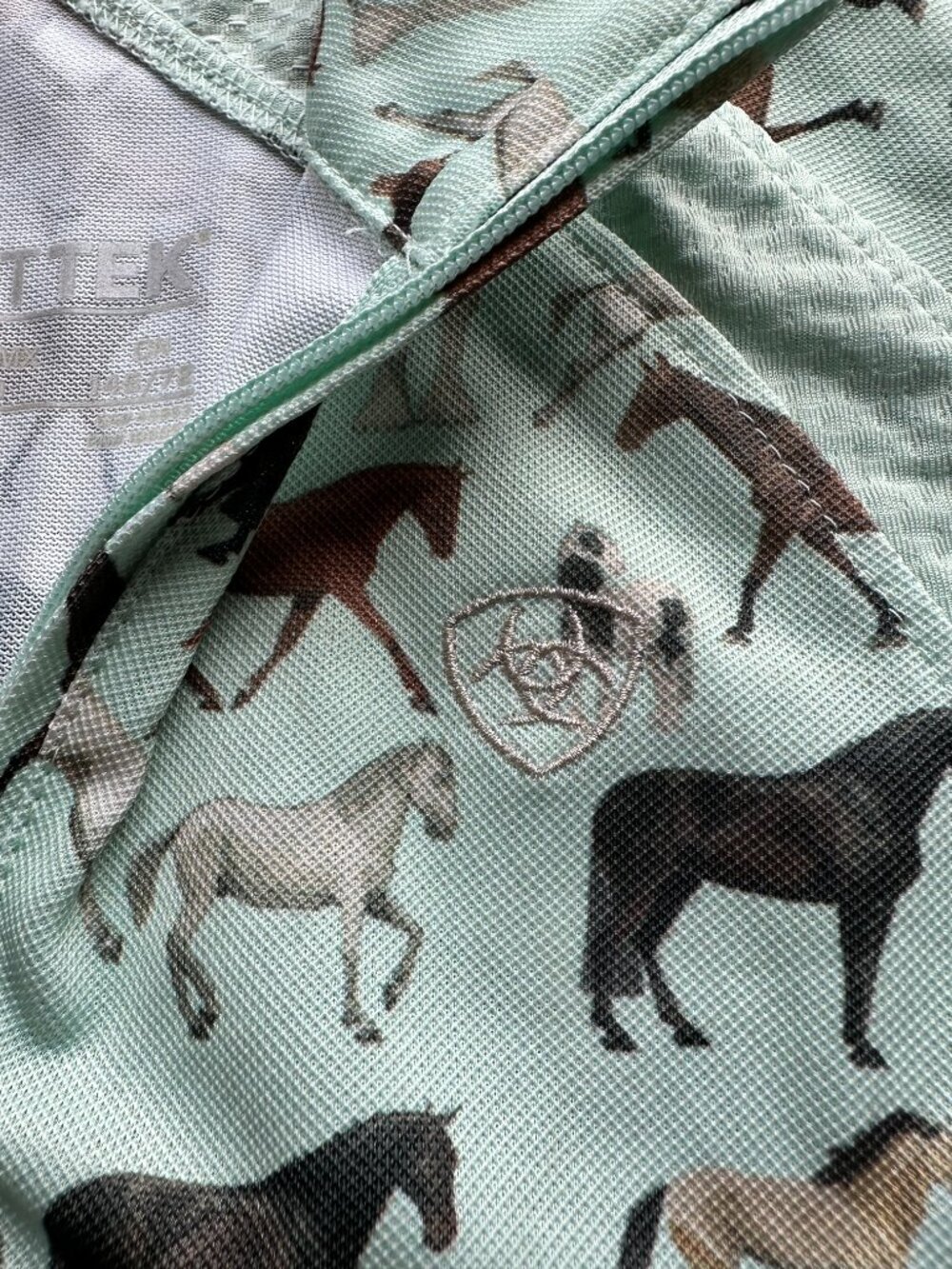 Ariat Tek Girls Quarter Zip Horse Print Mint Green Equestrian Baselayer M - Picture 4 of 10